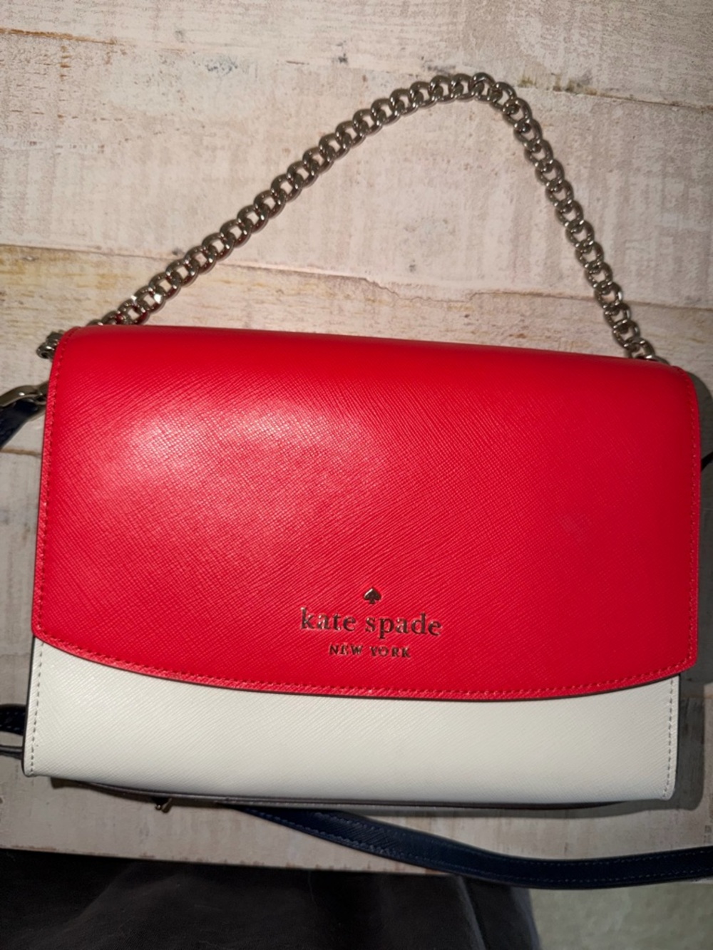 kate spade Red and White Leather Crossbody Bag with Chain Strap
